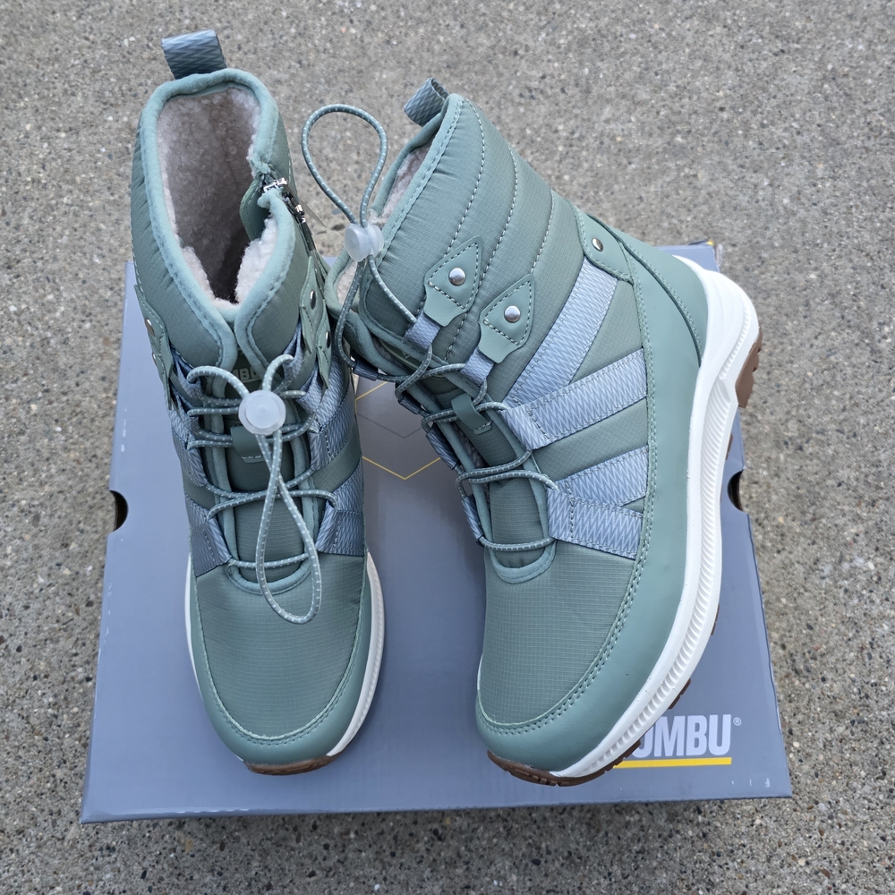 Khombu Teal High-Top Insulated Waterprood Boots Size 10